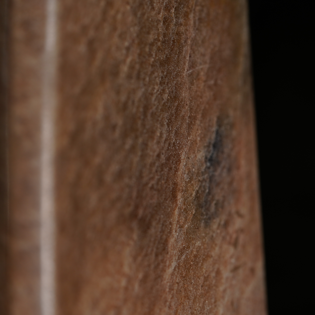 The Desert Onyx Obelisk